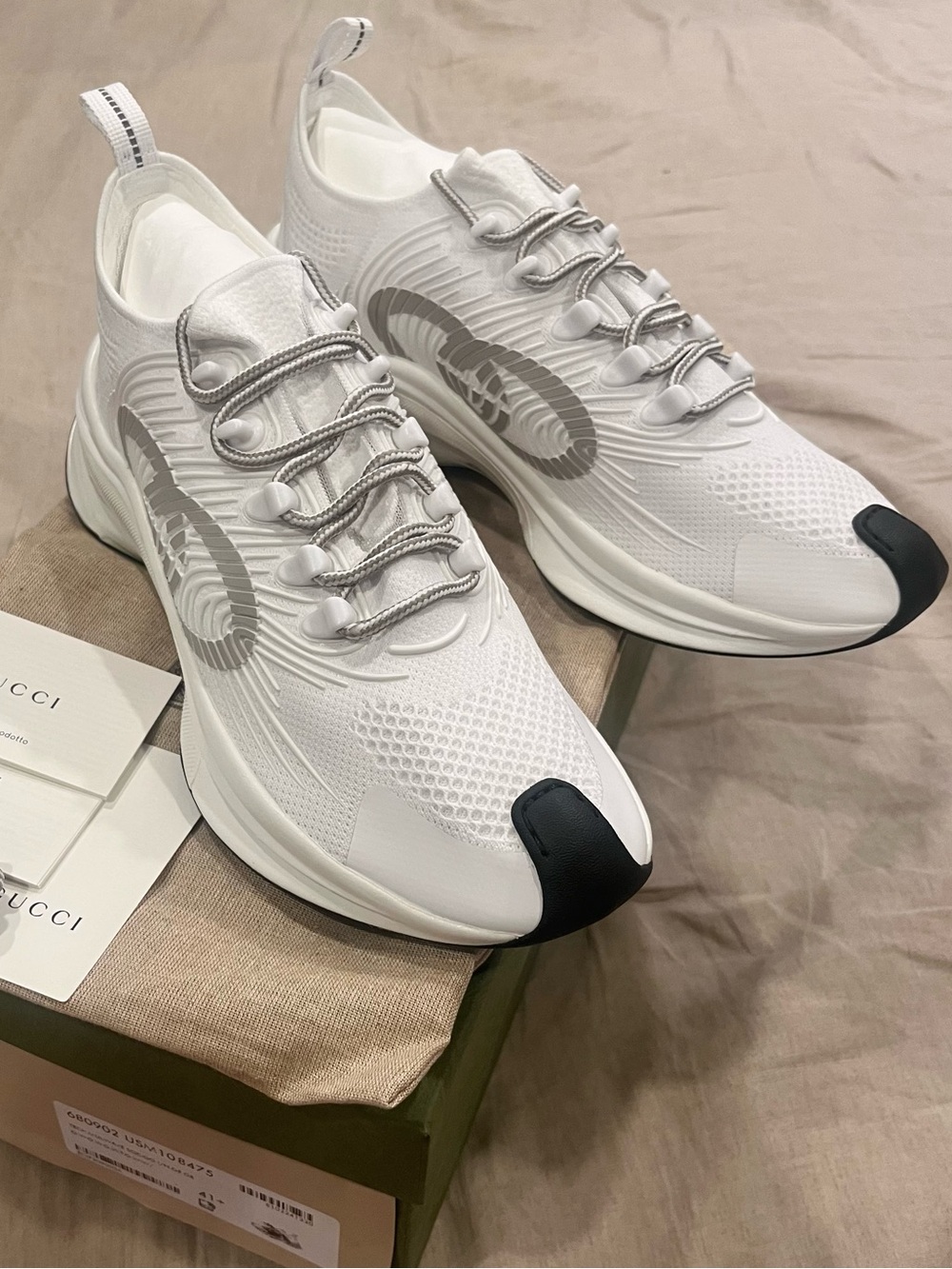 Gucci $1350 GG Logo Technical Multi Wave Run Sneaker